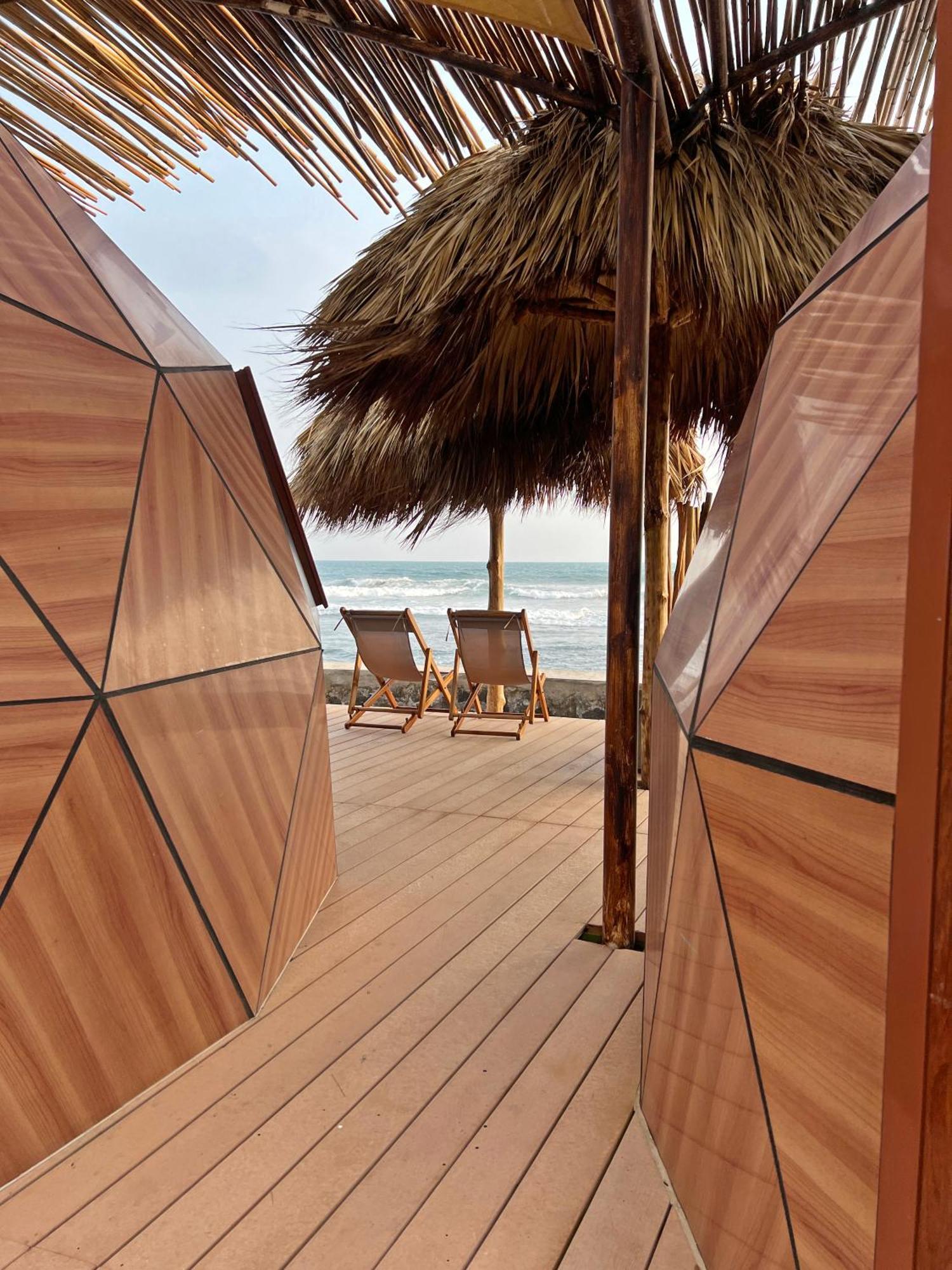 Almare Zonte - Beachfront Glamping Hotel El Zonte Bagian luar foto