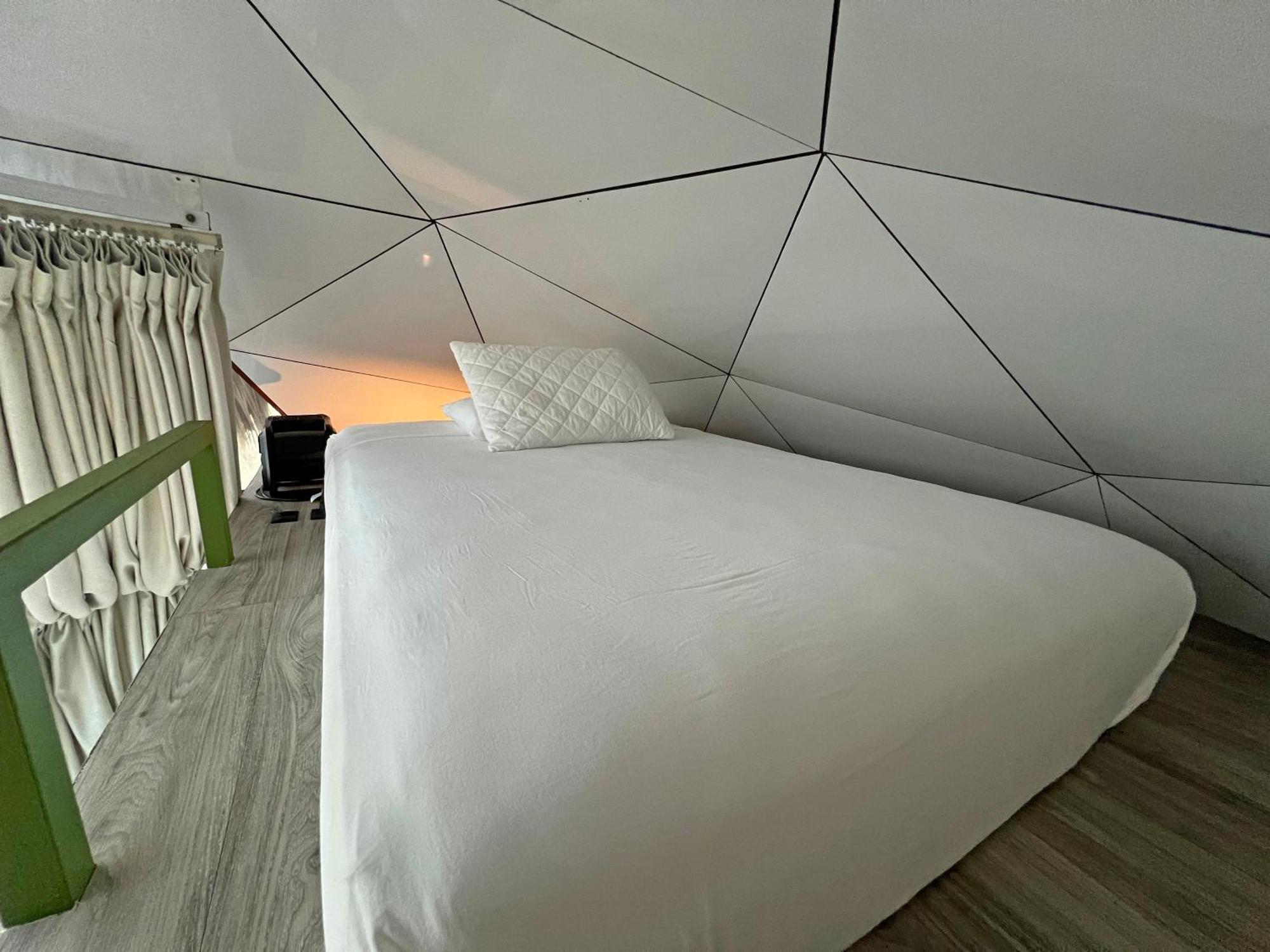 Almare Zonte - Beachfront Glamping Hotel El Zonte Bagian luar foto