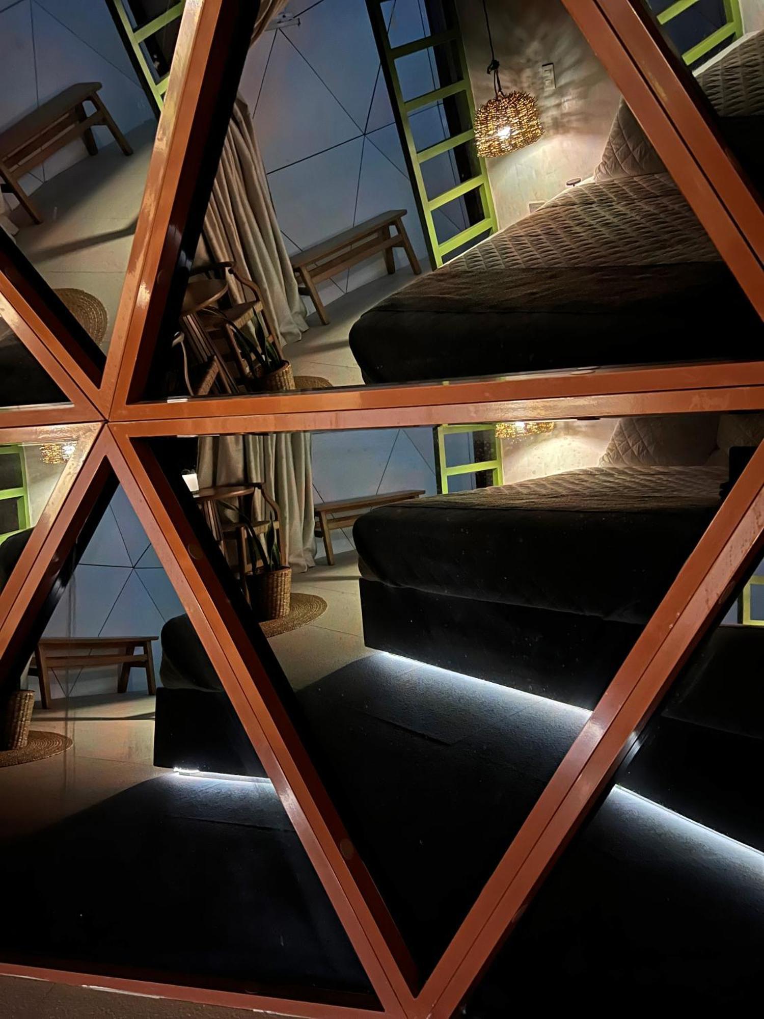 Almare Zonte - Beachfront Glamping Hotel El Zonte Bagian luar foto