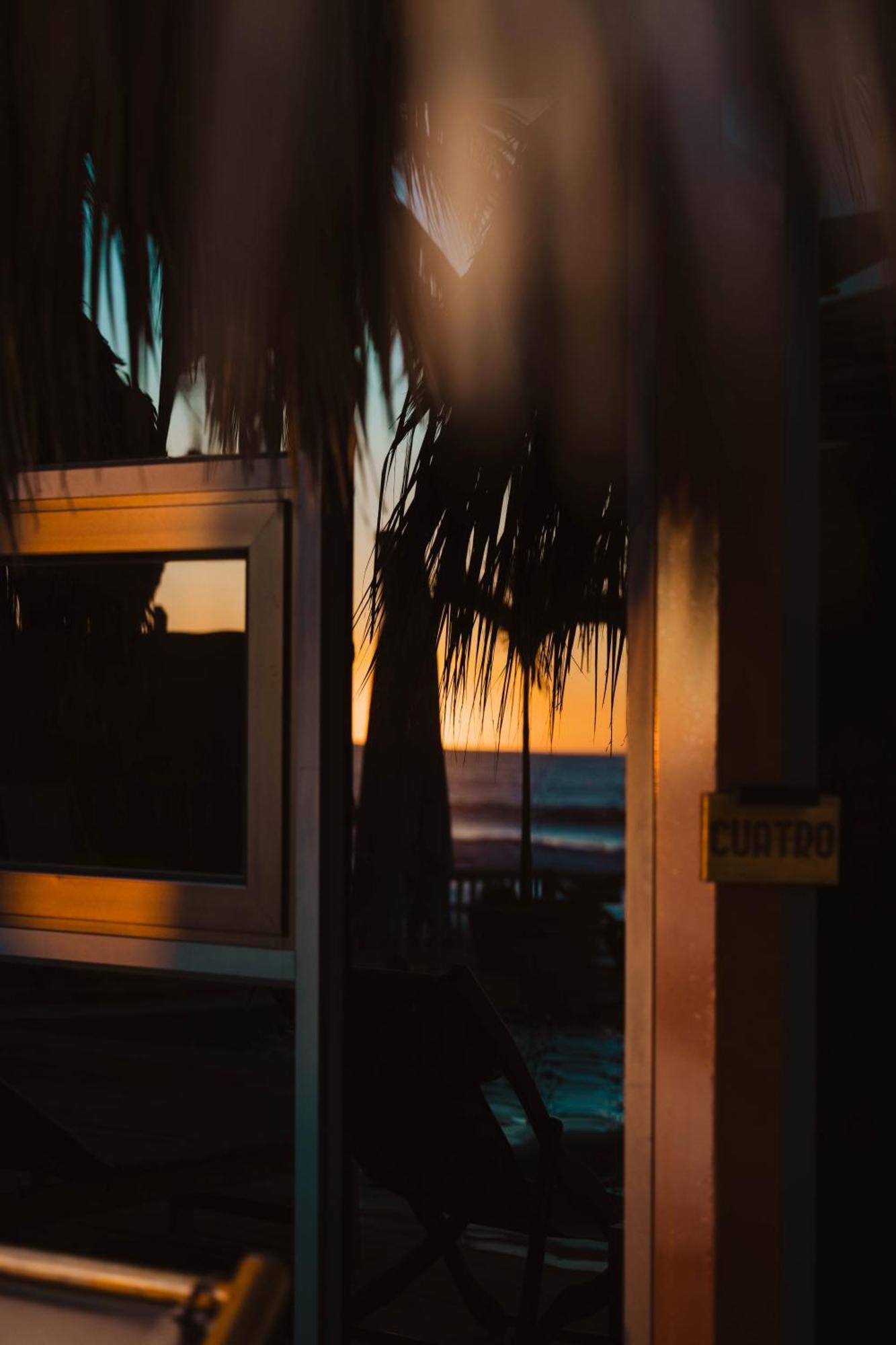 Almare Zonte - Beachfront Glamping Hotel El Zonte Bagian luar foto
